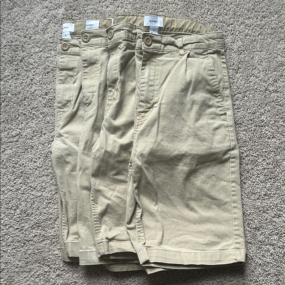 Old Navy khaki uniform shorts (bundle of 4)